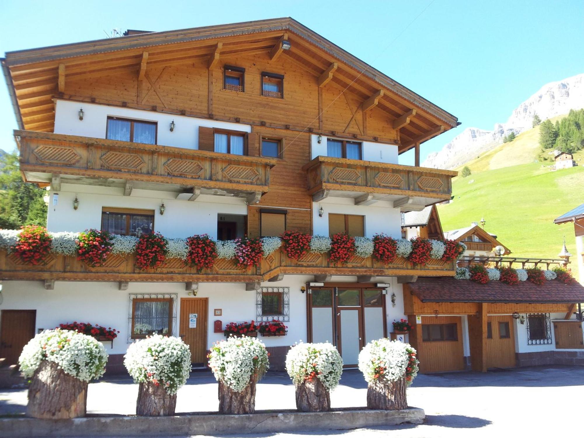 Chalet Belvedere อารับบา ภายนอก รูปภาพ